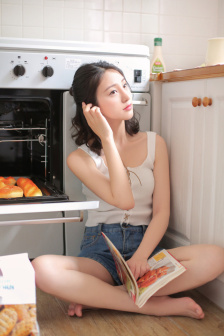 久久精品无码人妻A级毛片