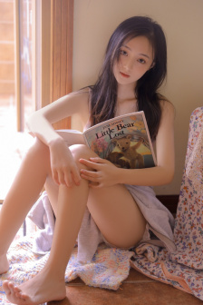 女保险公司推销员5
